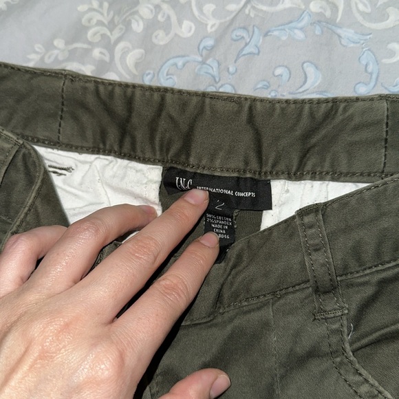 ⚡️INC⚡️green utility/cargo pants - Picture 2 of 4